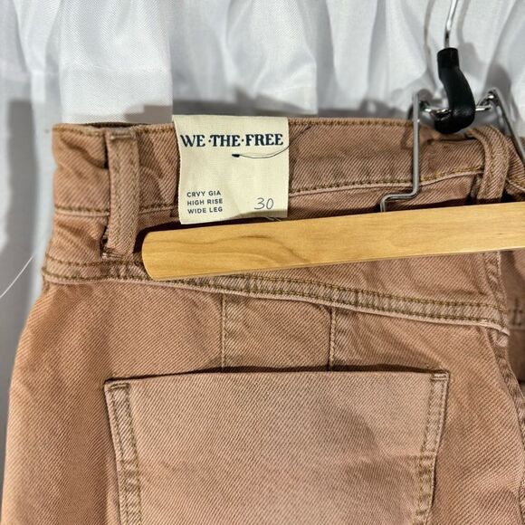 WE THE FREE CRVY GIA WIDE LEG JEANS DENIM IN SAND DUNE NWT SIZE 30 - Picture 4 of 7